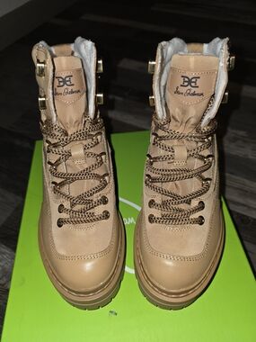 Sam Edelman Women's Tan Lace-Up Hiker Boots